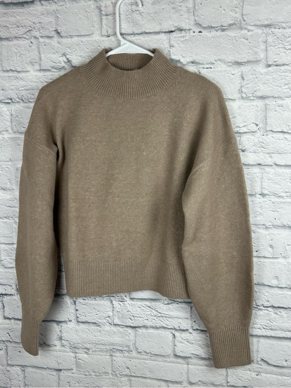 & Other Stories Los Angeles Atelier Beige Tan Wool Blend Mock Neck Sweater Small